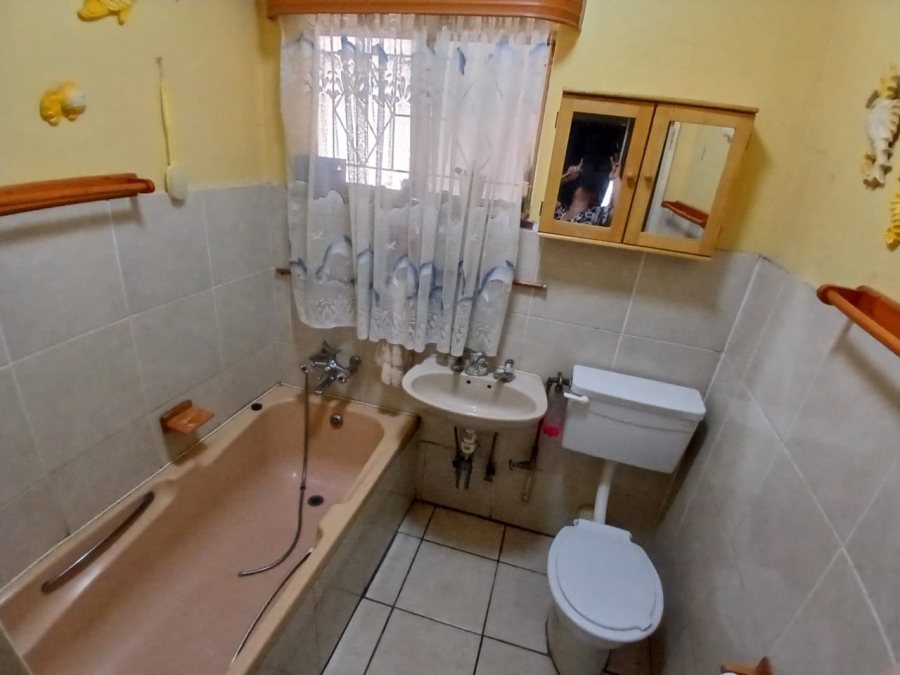 4 Bedroom Property for Sale in Sasolburg Ext 12 Free State